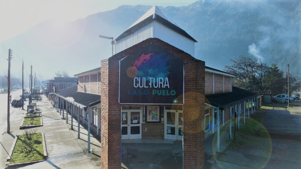 Casa de la Cultura Lago Puelo